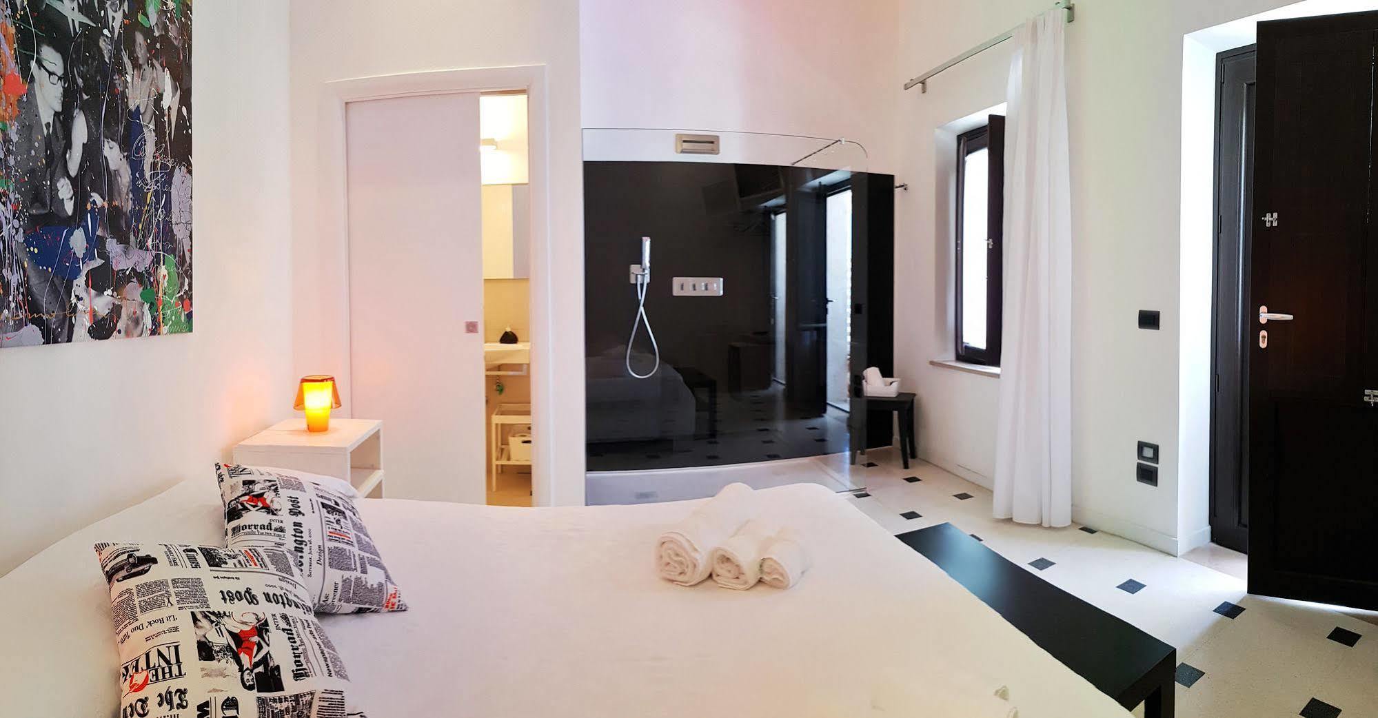 La Bella Trani - Suites And B&B Kültér fotó